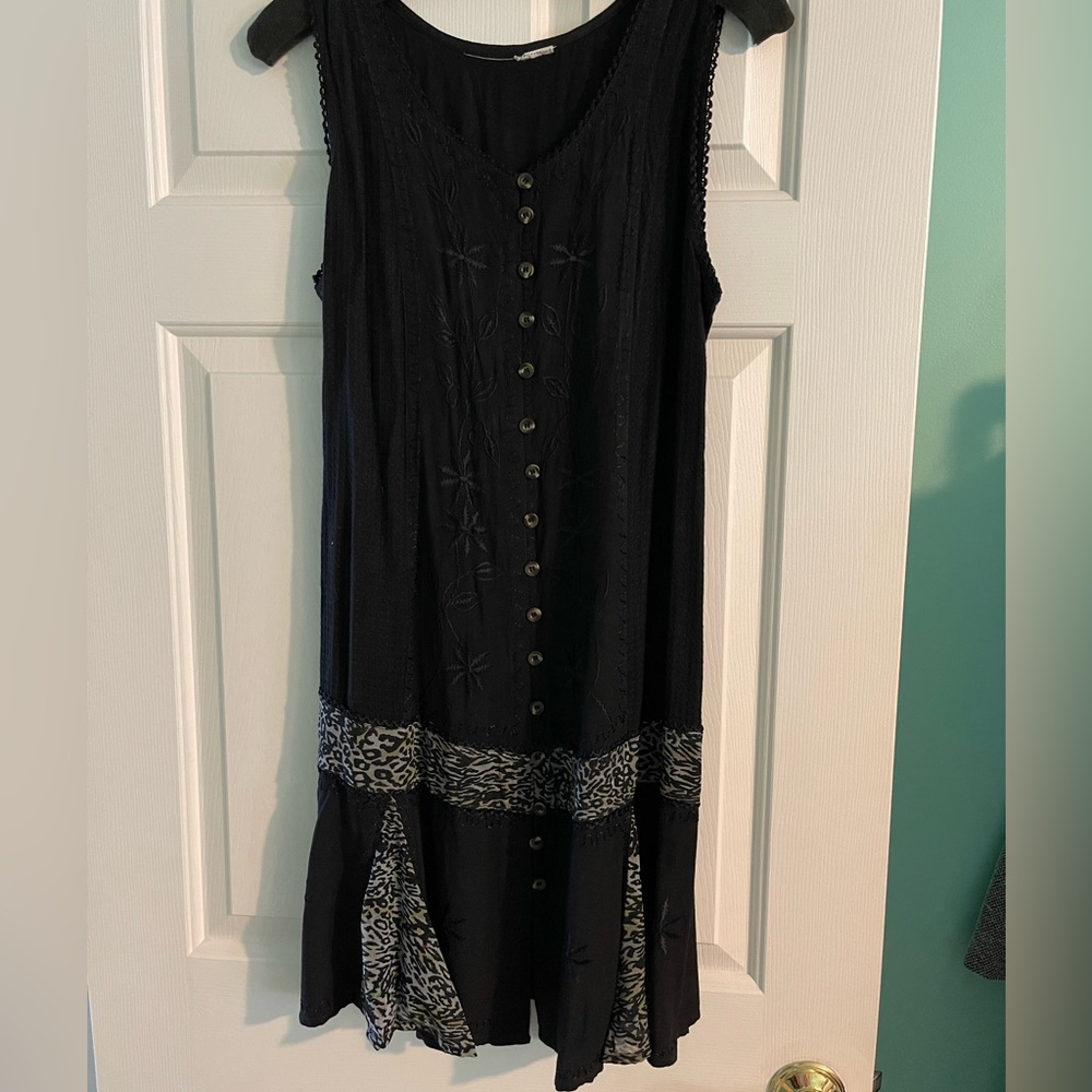 Rays Sun black sleeveless swing dress, size medium